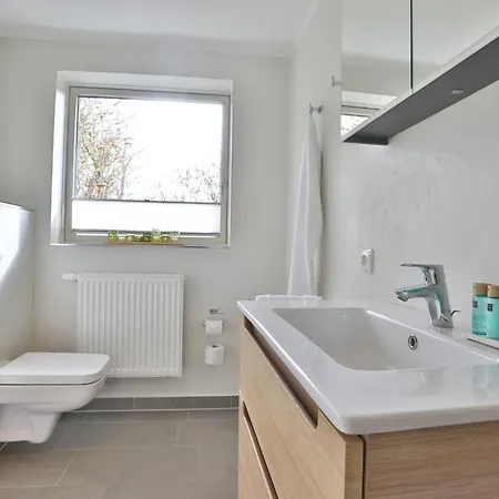 Ferienwohnung Zur Rebe Middelhagen Exterior foto