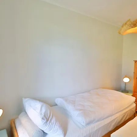 Ferienwohnung Zur Rebe Middelhagen Exterior foto